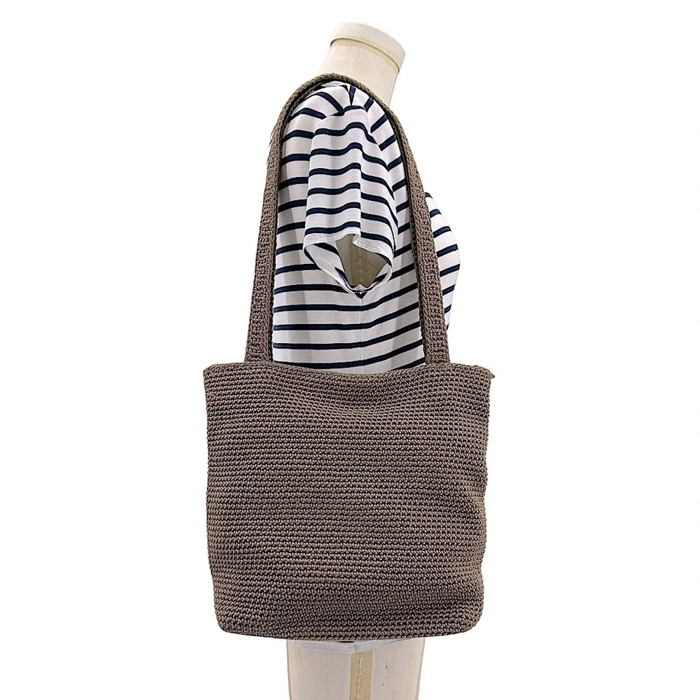 The Sak sak crocheted